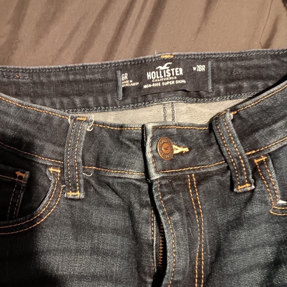 Hollister Men's Deep Indigo Skinny Jeans